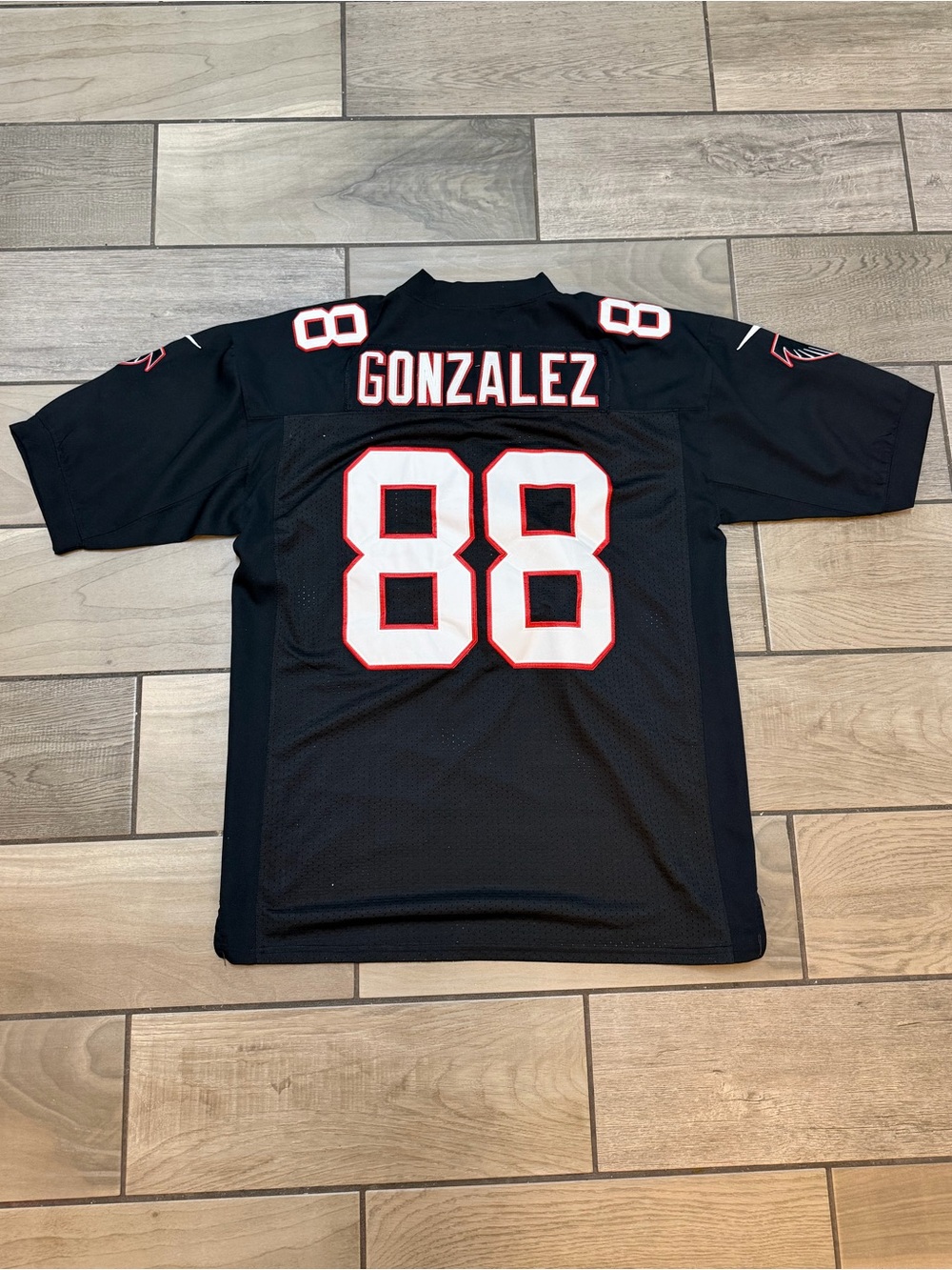 Vintage Atlanta Falcons Tony Gonzalez 88 NFL Jersey